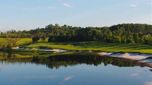 로얄 골프 클럽 - 골프 클럽 로얄 (닌빈)