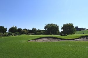 아카바네 골프 클럽