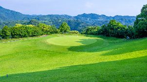 키노쿠니 컨트리 클럽 