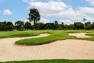 에카차이 골프 & 컨트리 클럽 (P2)