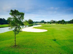 탄종 푸트리 골프 리조트