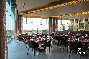 니칸티 골프 클럽 (P3)