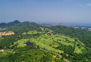 파인애플 밸리 골프 클럽 (P2)