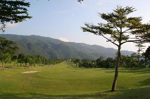 치아우시 / 초계 골프 클럽