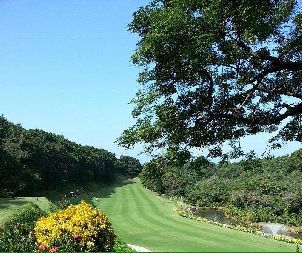 따툰 골프 클럽