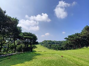 신펑 골프 컨트리 클럽