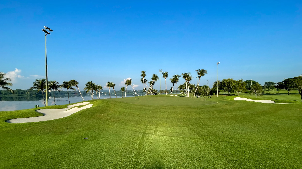 오키드 컨트리 클럽 