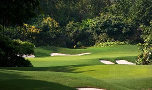 애자일 골프 앤 컨트리 클럽