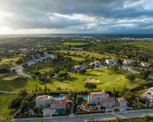 페스타나 골프 리조트 - 발레 다 핀타