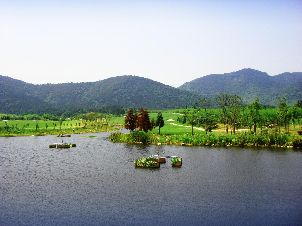 쉬안청 룽위에 밸리 골프 클럽