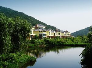 쉬안청 룽위에 밸리 골프 클럽