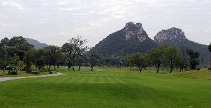 류저우 워룽후 골프 클럽