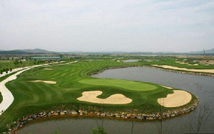 칭다오 링하이 온천 골프클럽