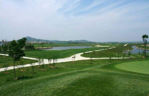 칭다오 링하이 온천 골프클럽