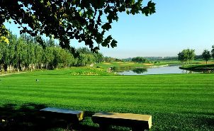 베이징 룽시 온천 골프클럽