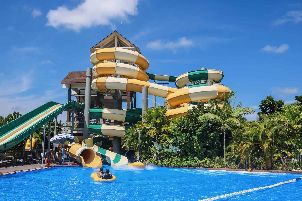 엠버튼 코브 골프 & 아일랜드 리조트