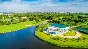 더 로얄 골프 & 컨트리 클럽