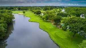 더 로얄 골프 & 컨트리 클럽 (P2)