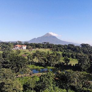 핀나 골프 & 컨트리 클럽