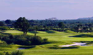 하이커우 미션 힐스 - 더 빈티지 코스 